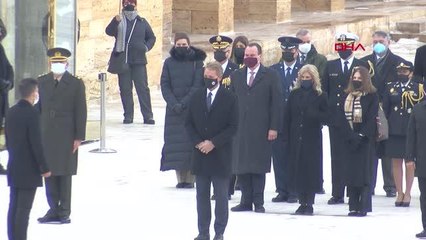 ABD'nin yeni büyükelçisi Flake, Anıtkabir'i ziyaret etti