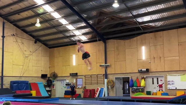 'Aussie gymnast becomes the FIRST PERSON to perform THIS UNREAL tumbling combo '