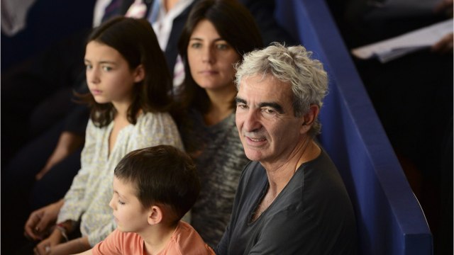 VOICI : Estelle Denis séparée de Raymond Domenech : le rôle important qu'elle donne à ses enfants Victoire et Merlin