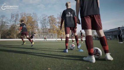 „Sport verbindet Menschen“ Teil 4: Rote Karte für den Rassismus