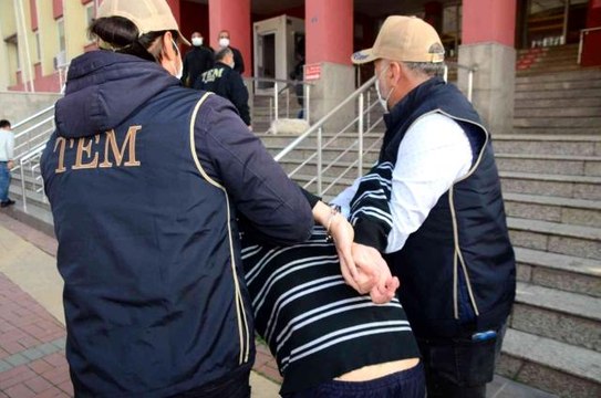 Son dakika haberleri | Şehit mezarlarına çirkin saldırı yapan zanlı, duruşma salonunda da şehide küfür etti