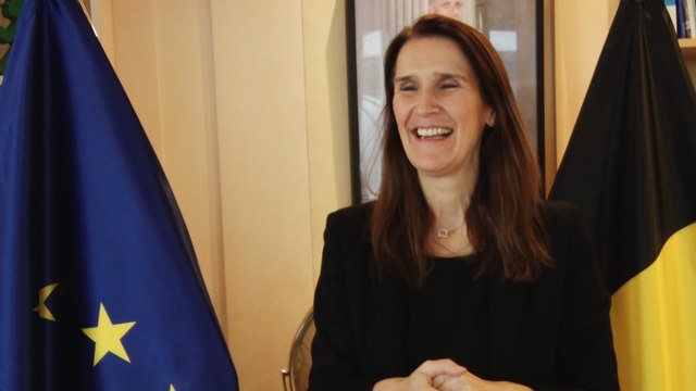 Sophie Wilmès : Un nouveau passeport encore plus sécurisé et à la thématique bien belgo-belge