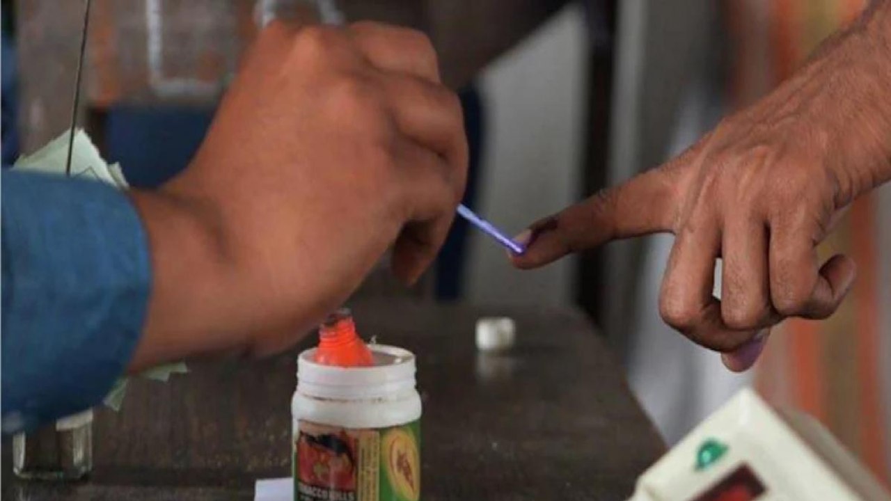 Jat voters will support which party in UP's battlefield?