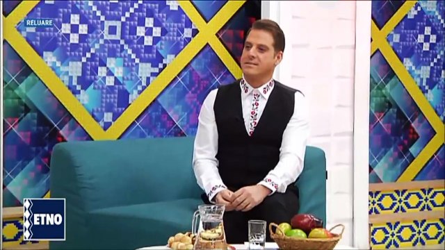 Viorica Flintasu - Da, Doamne, pe lume bine (O seara cu cantec - ETNO TV - 10.01.2022)