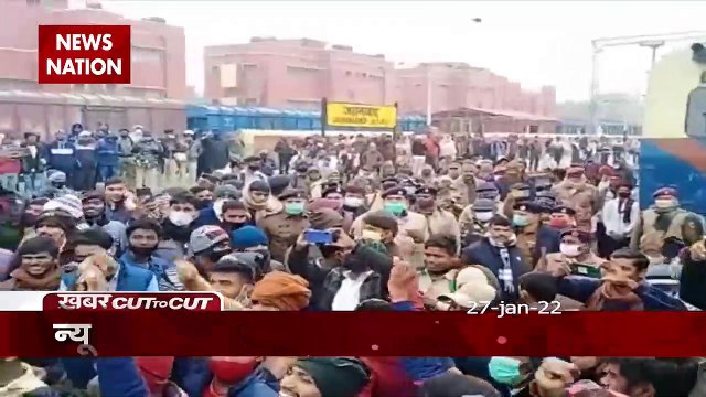 Khabar Cut To Cut : Bihar में छात्रों का हंगामा... साजिश या इत्तेफाक | Student Protest |
