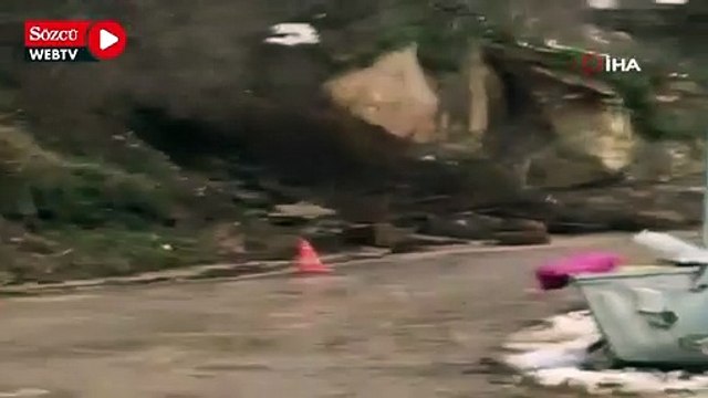 Artvin’de heyelan Karadeniz Sahil Yolunu ulaşıma kapattı, heyelan anı ise kameraya yansıdı