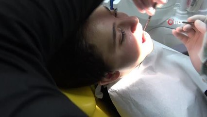 Diş çürümelerinin yüzde 85'i aşırı şeker bulunduran besinler