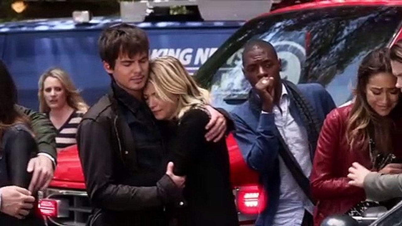 Pretty Little Liars Saison 0 - Halloween Special  (EN)