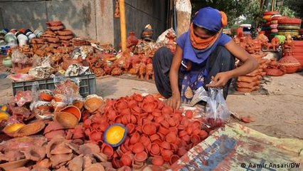 Indian businesses hurting as omicron wave nears peak