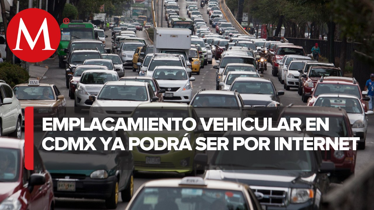 "Placas vehículares se tramitarán en línea a partir de febrero": Andrés Lajous