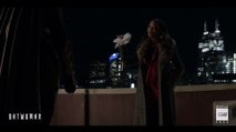 Batwoman 3x10 - Clip from Season 3 Episode 10 - Rooftop Meet