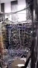 Trop de cables... vivement le sans fil