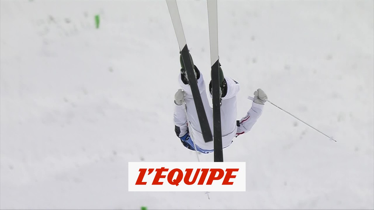 Le back flip japan de Perrine Laffont - JO 2022 - Ski de bosses