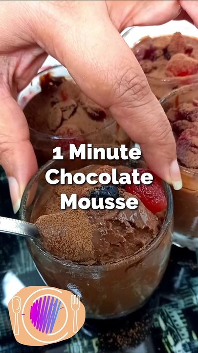 Chocolate mousse in a minute #shorts #EasyRecipe #QuickRecipe #Food #Sweet #ChocolateRecipes #Mousse