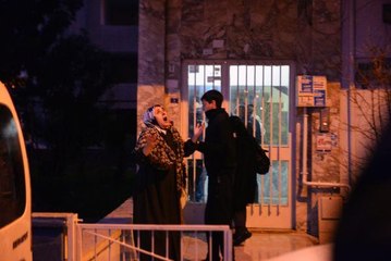 Kardeşinin dini nikahlı eşi ile annesini yemek masasında tabancayla öldürdü