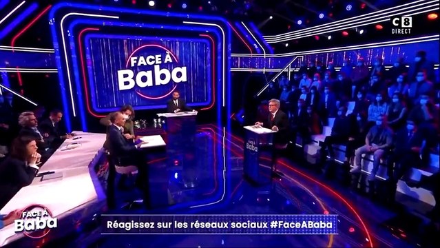 Jean-Luc Mélenchon dérape en direct hier soir face à Eric Zemmour en le traitant de chien puis en lui demandant d'aller à la niche dans Face à Baba sur C8