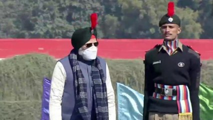 Video herunterladen: PM Modi attends NCC Rally at Cariappa Ground in Delhi