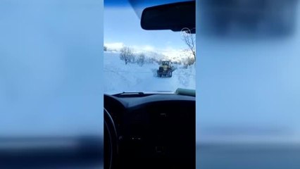 Doğum hazırlığında olan kadına paletli ambulansla ulaşıldı