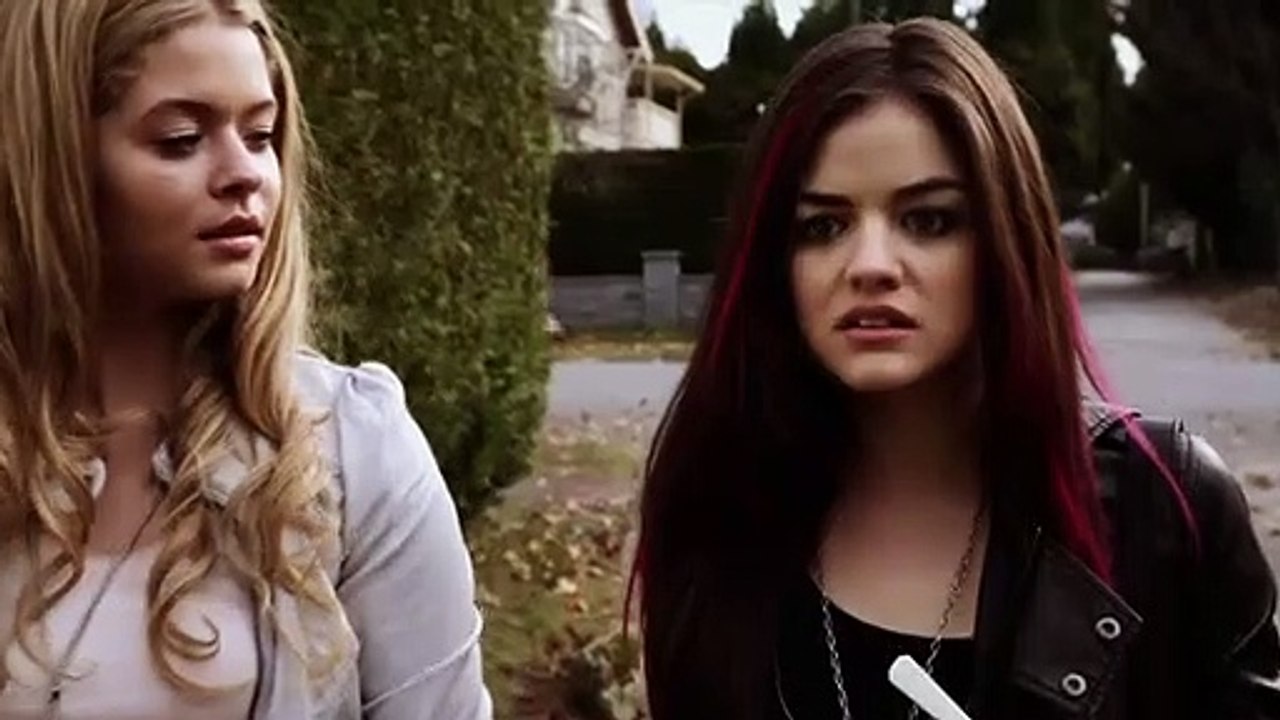 Pretty Little Liars Saison 0 - Lucy Hale's Favorite Aria Moments (EN)