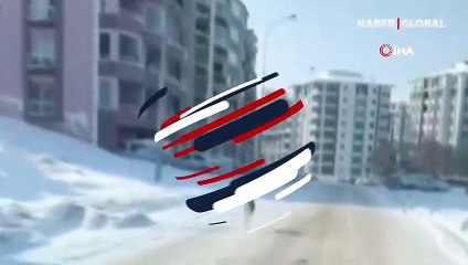 Niğde'de kar sonrası caddede koşan yavru ceylan şaşkınlık yarattı