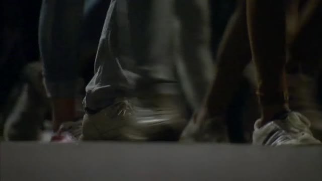 Díaz Canel y Raúl Castro encabezan la marcha de antorchas por el nacimiento de José Martí