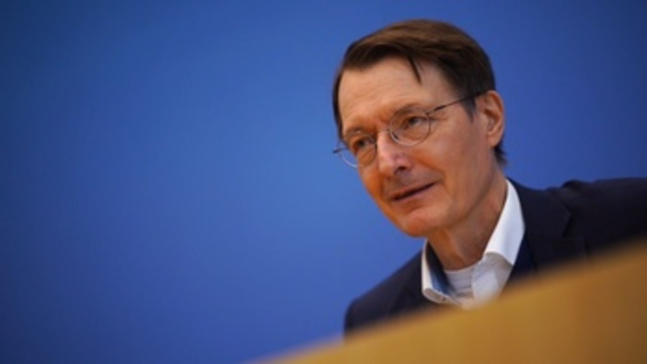 Alemania valora positivamente su gestión de la ola ómicron pese a récord de contagios