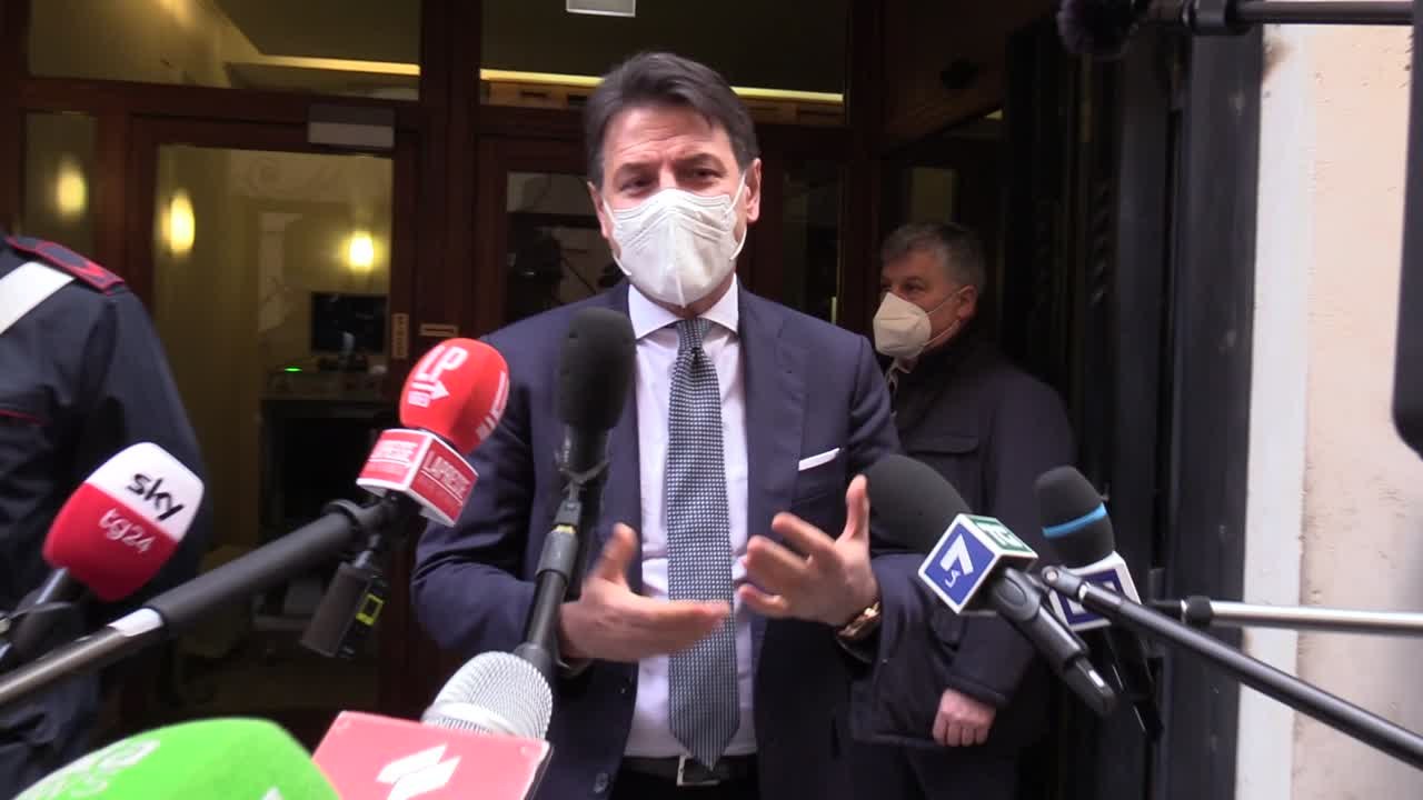 Quirinale, Conte: "Non partecipiamo ad atti di forza, basta strappi"