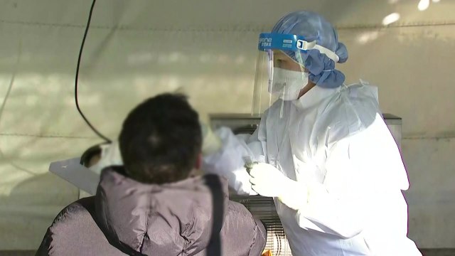 밤 9시까지 14,472명 확진...동시간대 역대 최다 / YTN