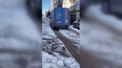 Karın etkisi ara sokaklarda devam ediyor