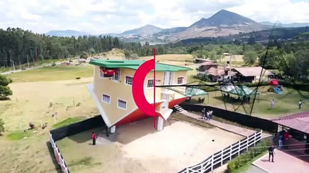 Haus steht auf dem Kopf in Kolumbien