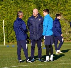 İsmail Kartal'dan oyunculara yakın temas