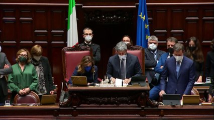 Quirinale, errore a Montecitorio: spunta una scheda in più dei votanti. Fico: "Il voto è valido"