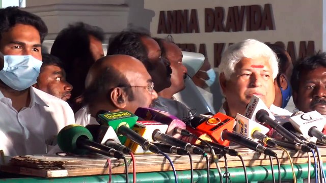 அதிமுகவில் நவநீதகிருஷ்ணனின் பதவி பறிக்கப்பட்டது ஏன்?.. விளக்கம் அளித்த ஜெயக்குமார்.. பரபர பேட்டி