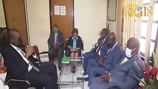 Batonye lòd avoka pòtoprens lan Marie Suzy Legros depoze yon rekèt nan kad dosye mèt Dorval la