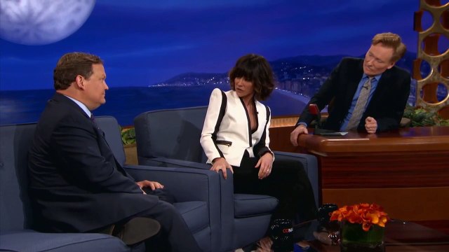 Conan (2010) Saison 0 - Evangeline Lilly Speaks Super-Sensual Elvish (EN)