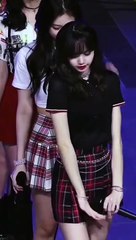 Lisa black pink contestant funny vedio