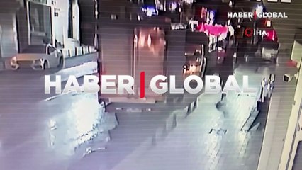 İlginç görüntüler Laleli’den! Kamyonun altına giren alkollü şahsa sulu müdahale