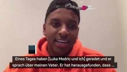 Video herunterladen: Rodrygo verrät: “Nenne Modric nur noch Vater”