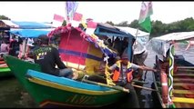 syukuran laut di Desa Segarajaya Kecamatan Tarumajaya Kabupaten Bekasi