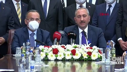 Son dakika: Adalet Bakanlığı'nda görev değişimi: Gül görevi Bozdağ'a devretti