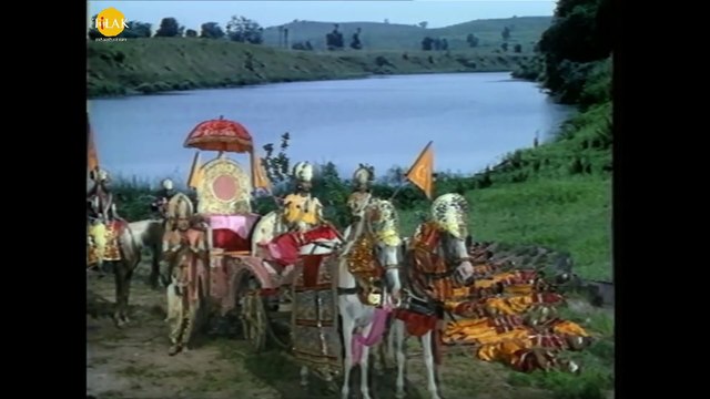 उत्तर रामायण - EP 35 - श्रीराम लव कुश युध । माता सीता लव कुश को बताती हैं की श्रीराम ही उनके पिता हैं | Uttar Ramayan Full Episode 35 | Tilak