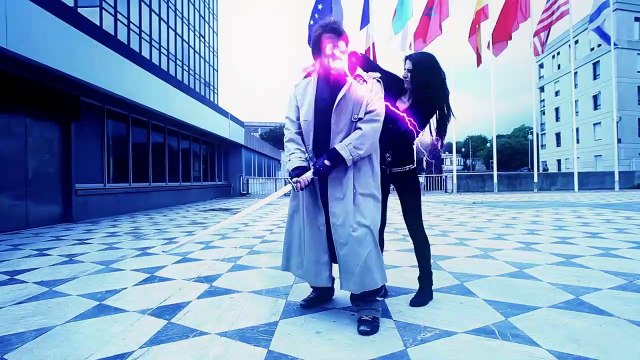 Another Hero Saison 1 - Y a-t-il un pilote pour sauver la terre ? (EN)