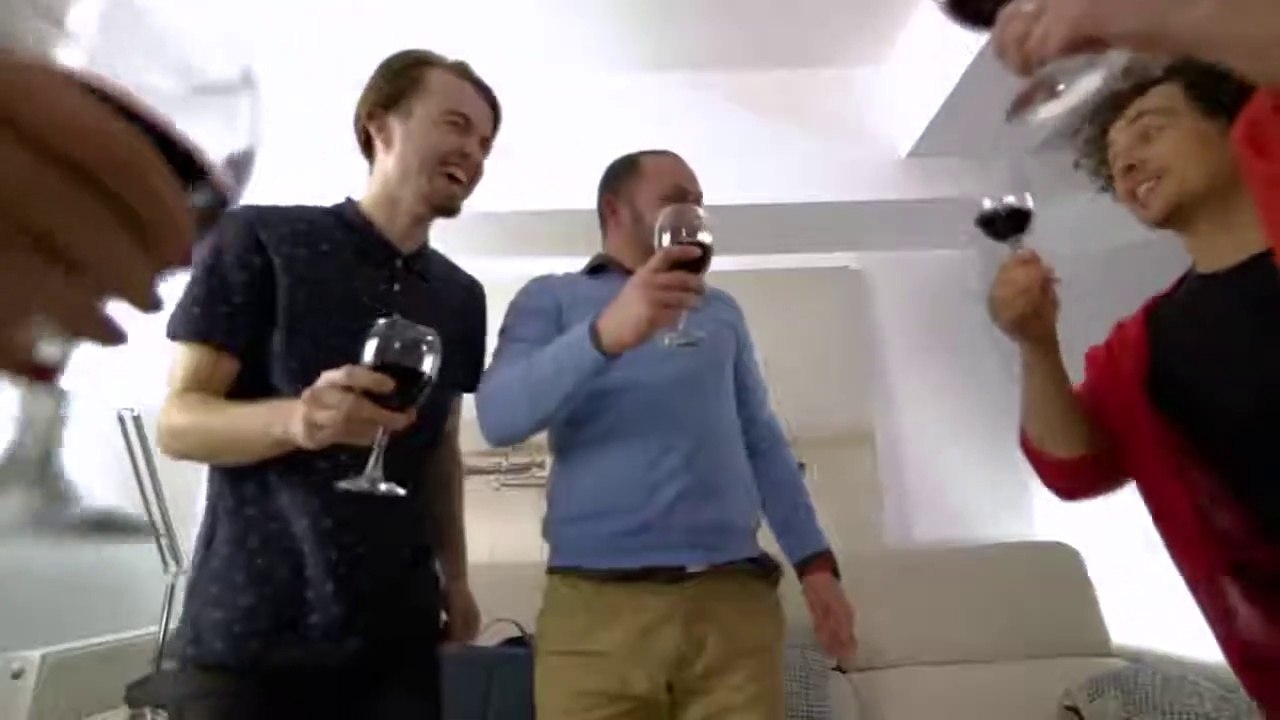 Daniel Burcea in reclama Gama de vinuri Adam de la Domeniile Adamclisi