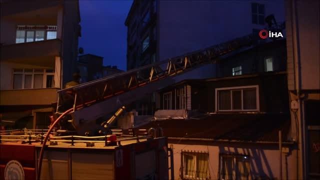 Son dakika haberi | Çatı yangını mahalleliyi sokağa döktü
