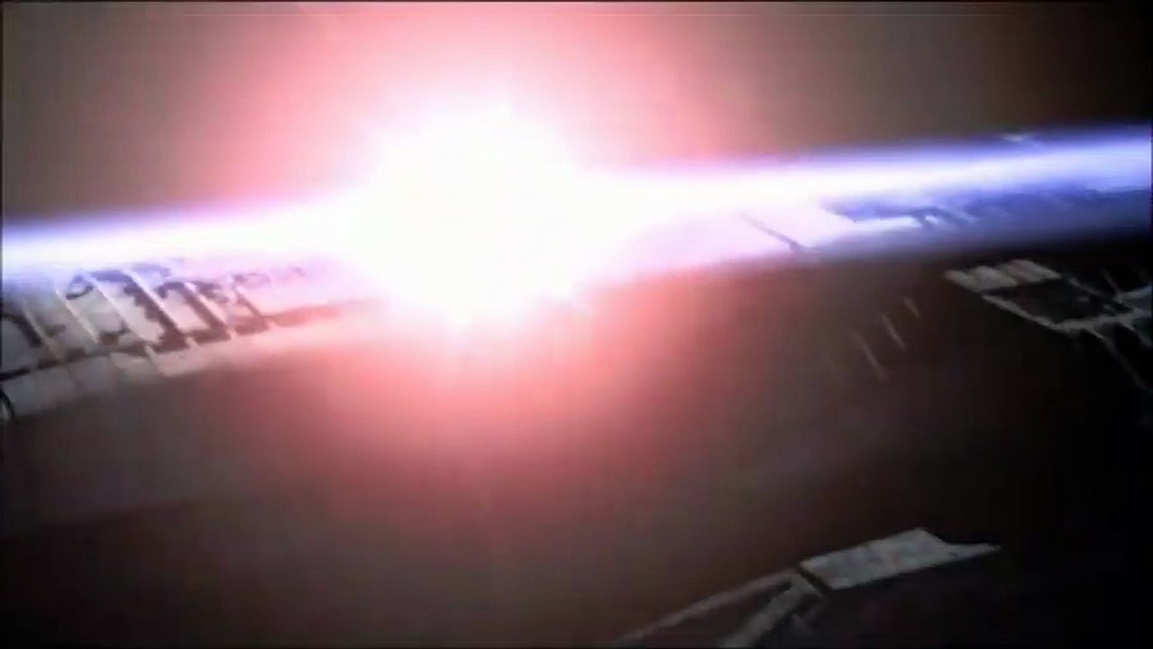 Battlestar Galactica (2003) Saison 0 - Opening (EN)