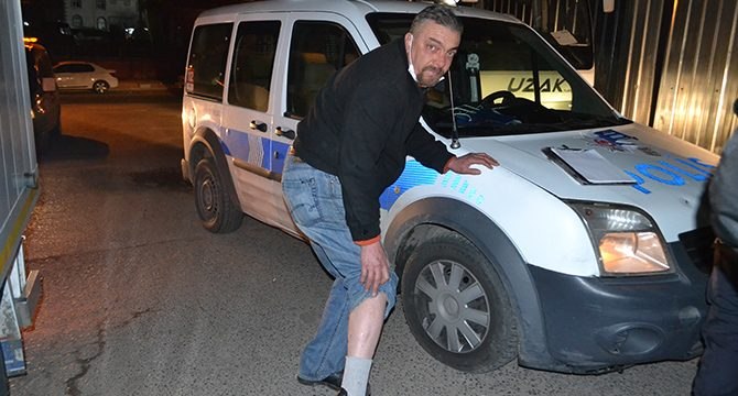 Odun almak için çıktı, köpeklerin saldırısına uğradı