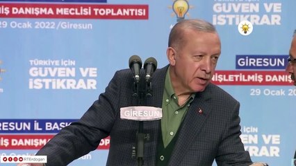 Erdoğan salondan şikayetçi oldu: Yine basit bir düğün salonunda yaptık