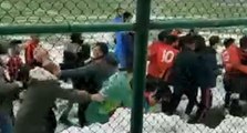 Kars’ta amatör maçta kavga