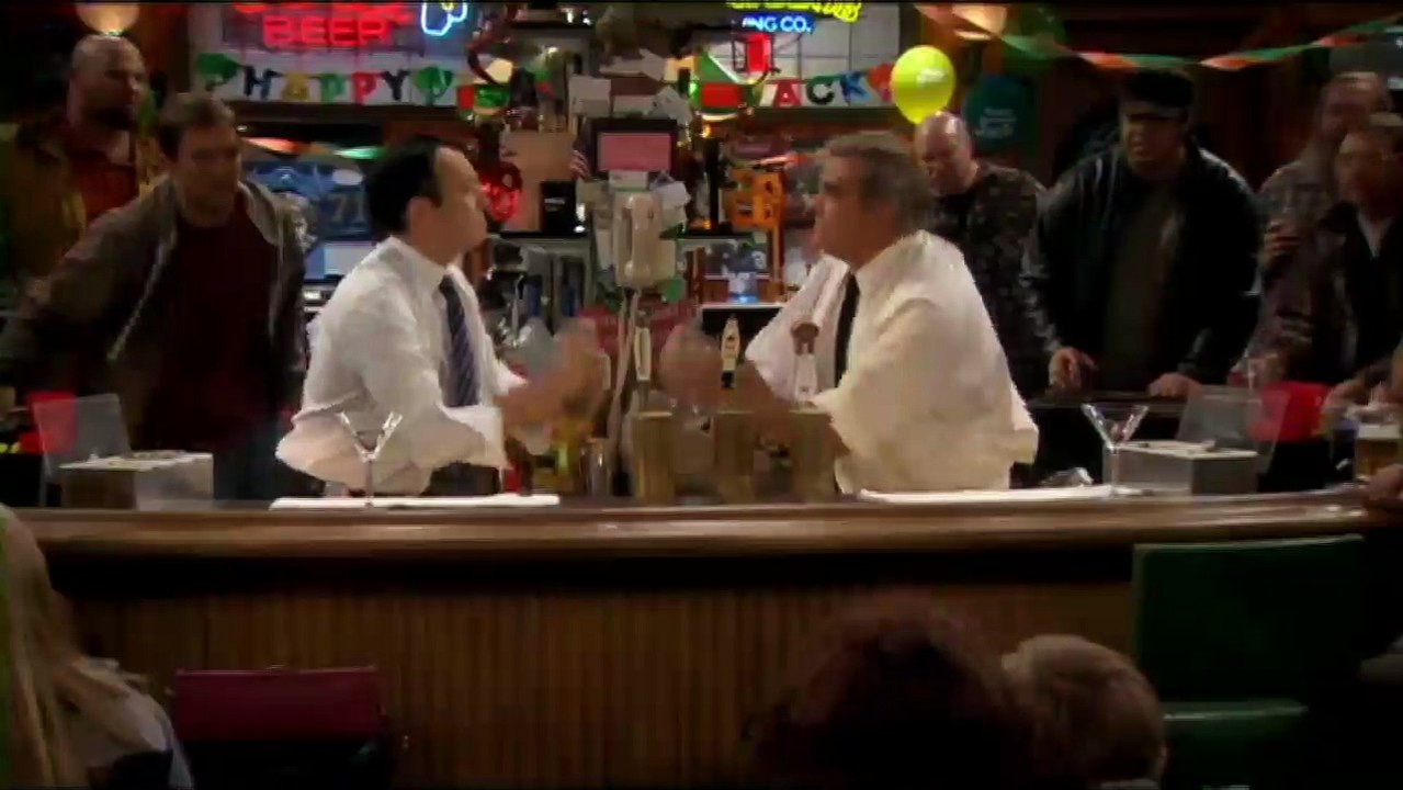Sullivan & Son Saison 0 - Cheers (EN)