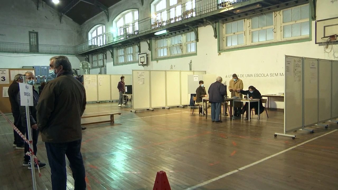 Portugueses elegem o Parlamento